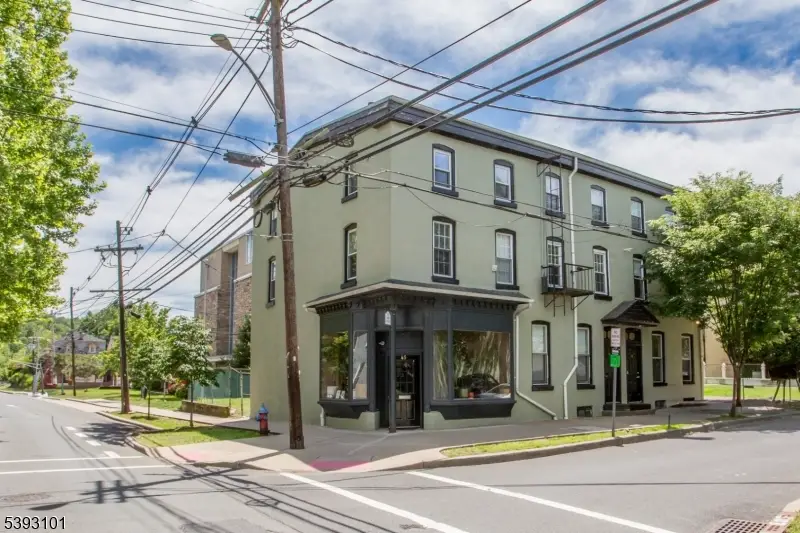 41 Church St, Lambertville, NJ 08530 - Image #2