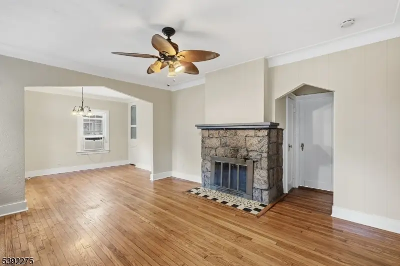 217 Grace St, Roselle, NJ 07203 - Image #2