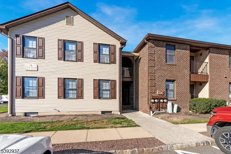 5A Foxhall #5, Middlesex, NJ 08846 - Image #2