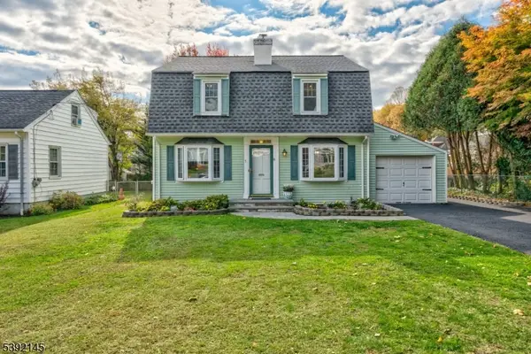 7 Valemont Way, Summit City, NJ 07901