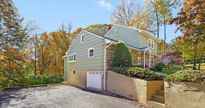 13 Paderewski Rd, Jefferson, NJ 07438 - Image #3