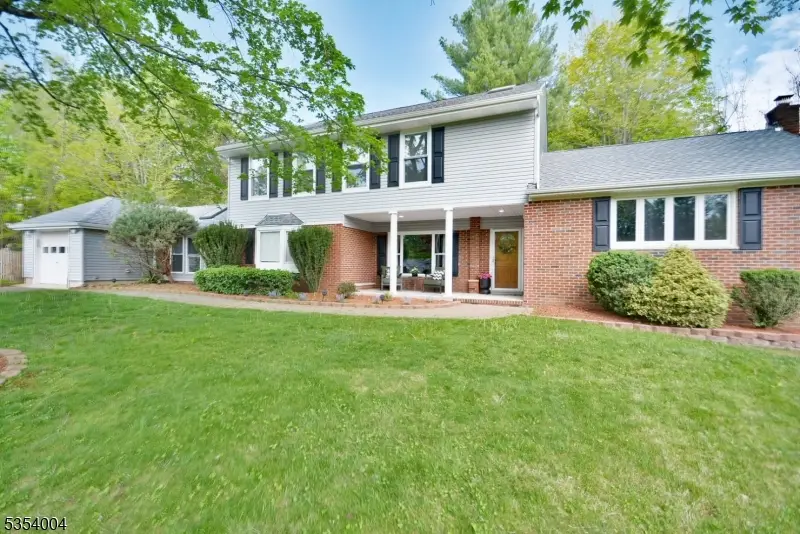 5 Thoresen Rd, Warren, NJ 07059 - Image #1