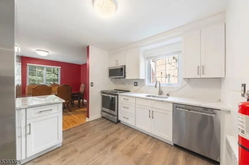 85A Troy Dr, Springfield, NJ 07081 - Image #1