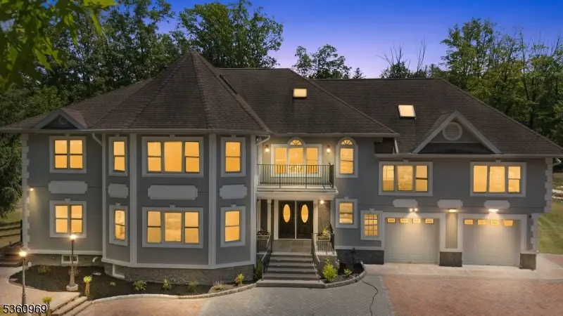 47 Cutlass Rd, Kinnelon, NJ 07405 - Image #2