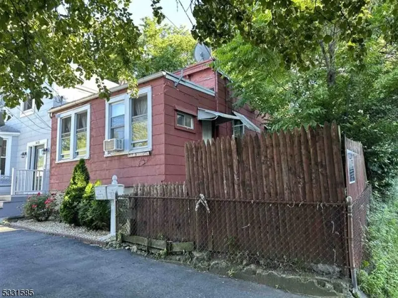 3602 Liberty Ave, North Bergen, NJ 07047 - Image #2