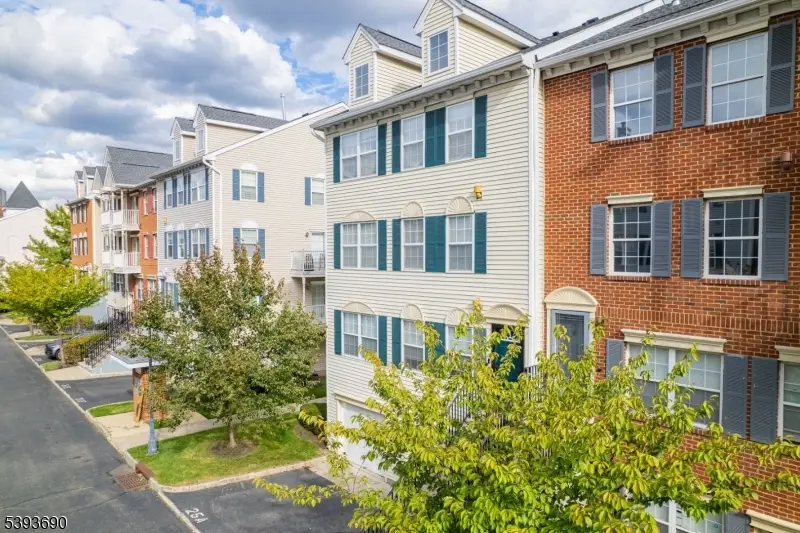 56 Marrow St, Newark, NJ 07103 - Image #3