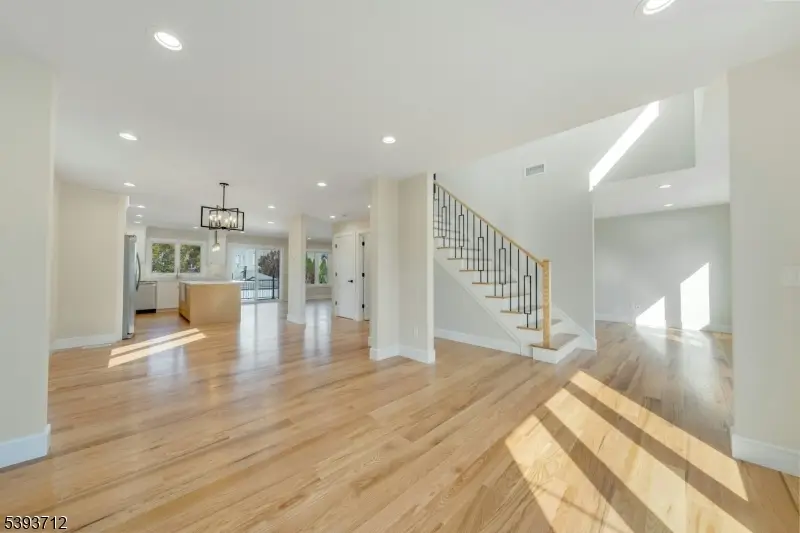 25A Pulaski Ave #A, Wallington, NJ 07057 - Image #3