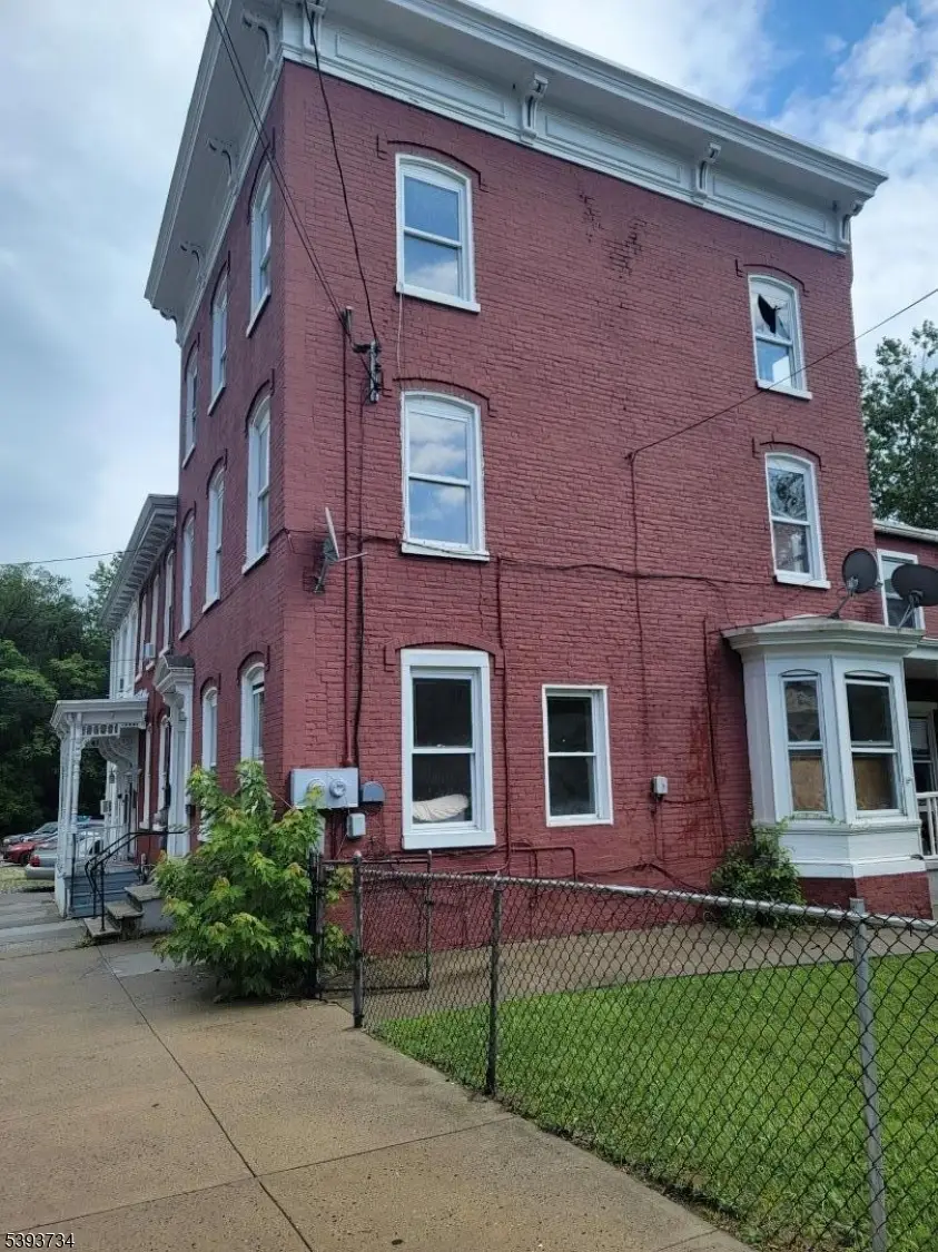 60 Brainard St, Phillipsburg, NJ 08865 - Image #2