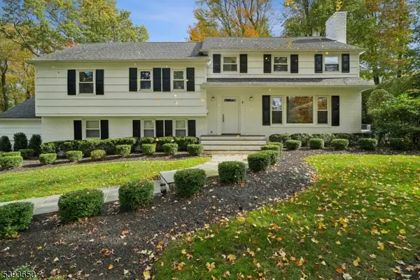 6 Joanna Way, Summit City, NJ 07901