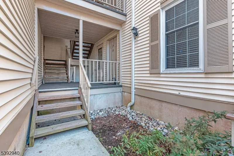 185 Jamestown Rd, Bernards, NJ 07920 - Image #1