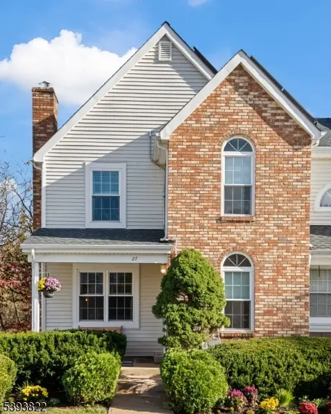 27 Chetwood Ct, Hillsborough, NJ 08844 - Image #2