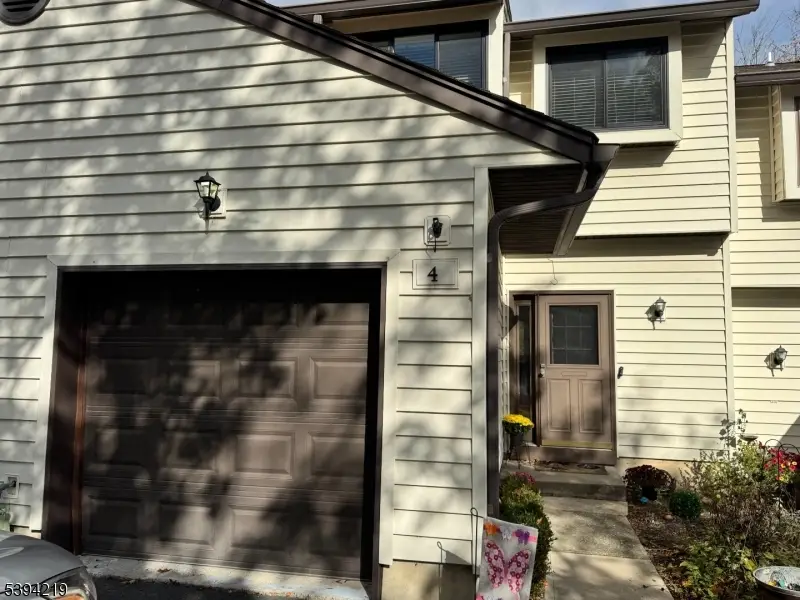 4 Eagle Dr, Hampton Township, NJ 07860 - Image #2