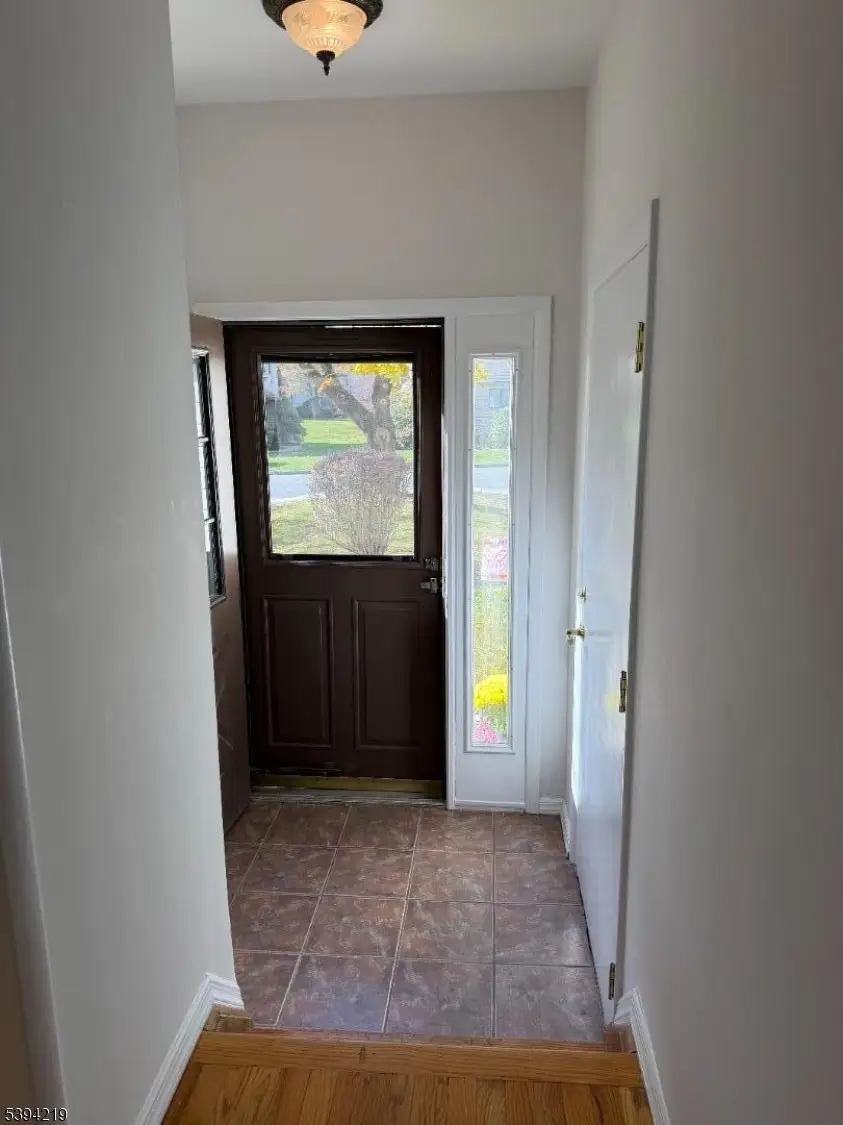 4 Eagle Dr, Hampton Township, NJ 07860 - Image #3