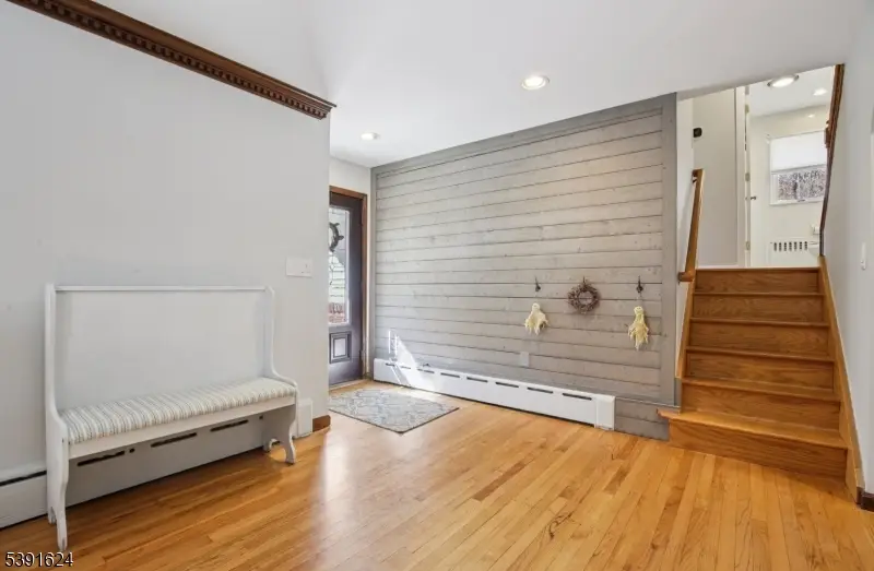 4 Ledgewood Trl, Kinnelon, NJ 07405 - #3