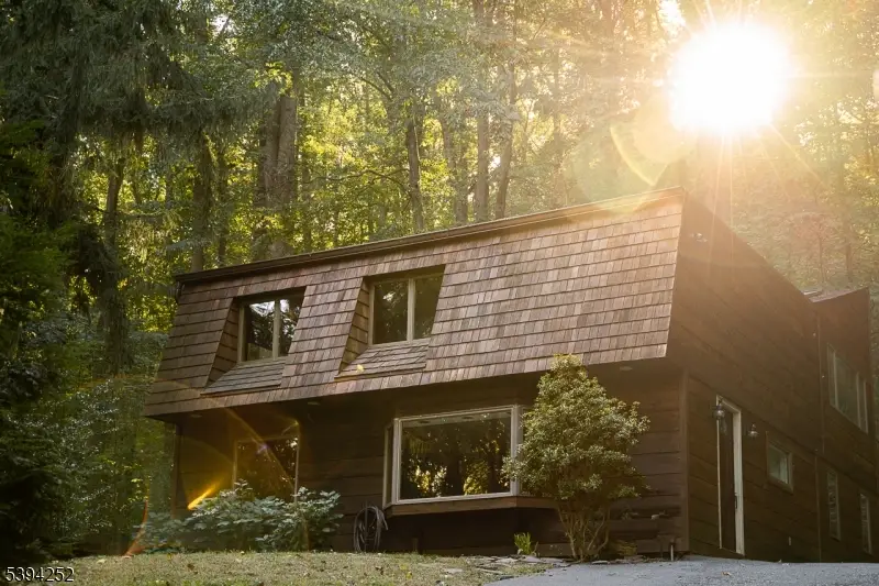 158 Buffalo Hollow Rd, Lebanon Township, NJ 08826 - Image #1