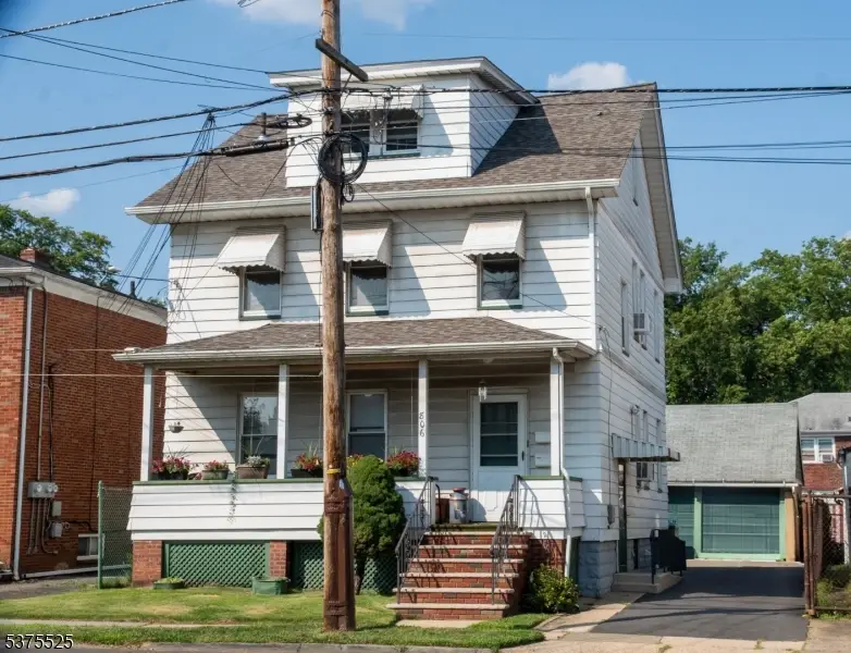 806 Roselle St, Linden, NJ 07036 - Image #1