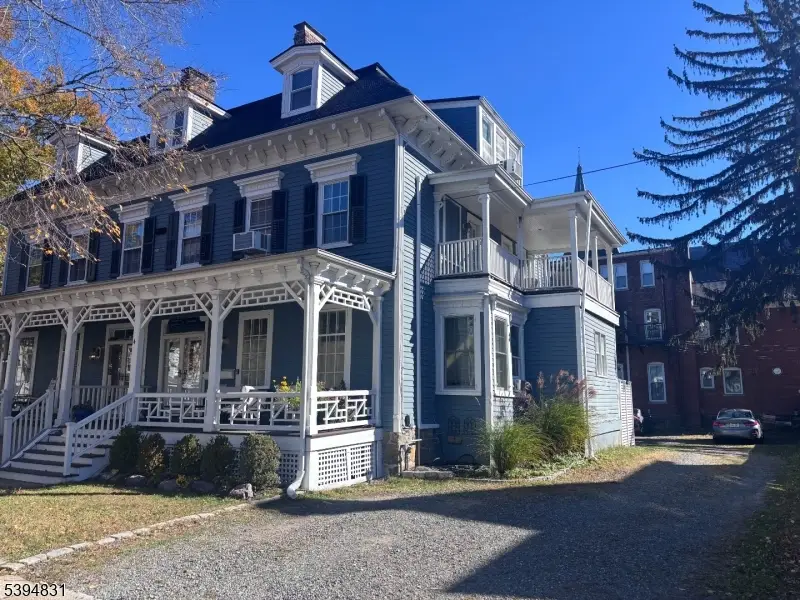 4 Perry St, Morristown, NJ 07960 - Image #2