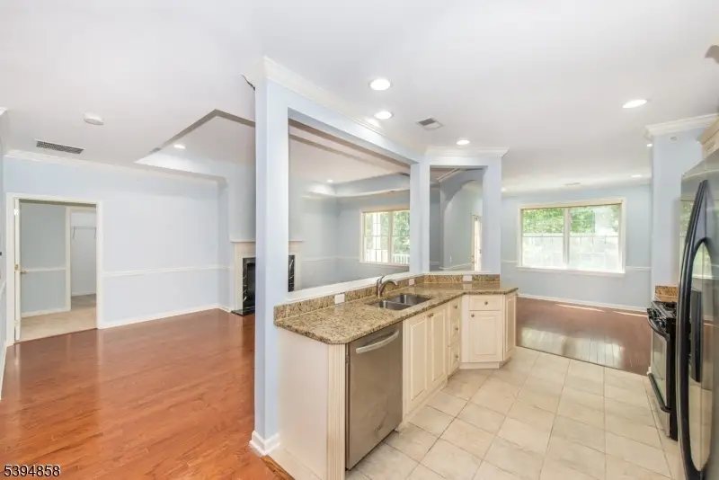 29 Ridgeview Lane #29, Mount Arlington, NJ 07856 - Image #3