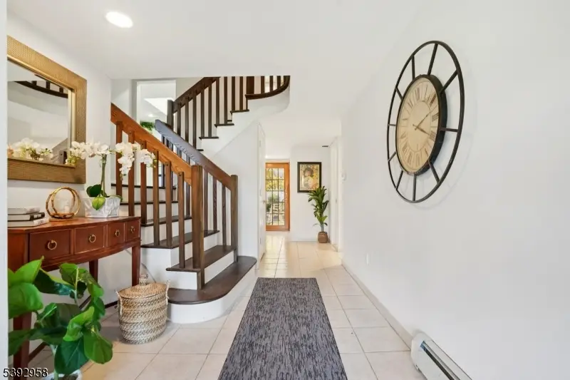 16 Jaclyn Dr, East Hanover, NJ 07936 - Image #2