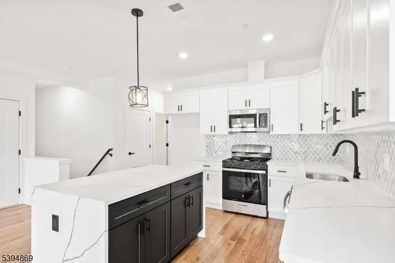 223 Monroe Ave, Plainfield, NJ 07063 - Image #3