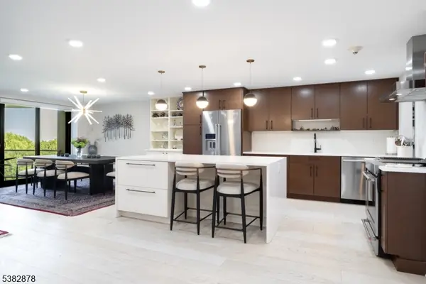 2 Claridge Dr #8AE, Verona Twp., NJ 07044