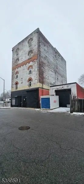 45 S 17th St, East Orange, NJ 07018 - Image #3