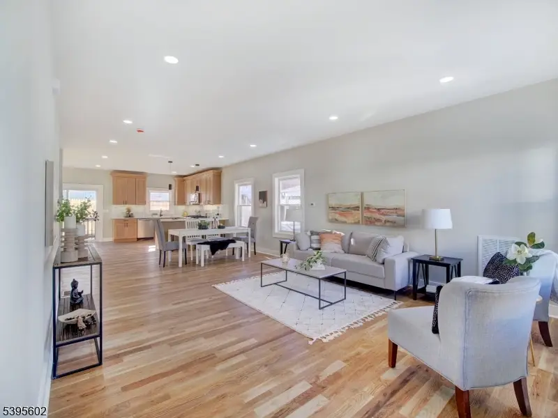 297 Oswald Pl, Vauxhall, NJ 07088 - Image #3