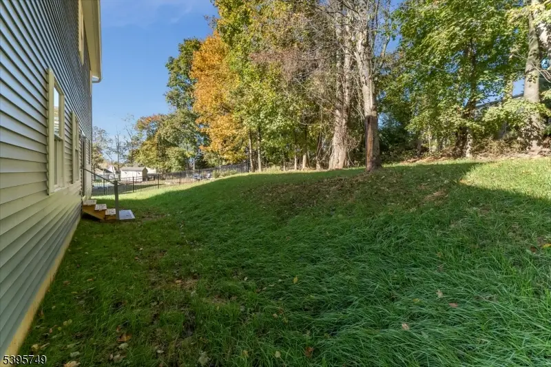 9 Heather Hill Rd, Washington, NJ 07882 - Image #3