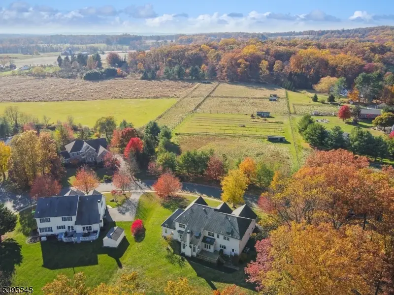 9 Stires Way, Pittstown, NJ 08867 - Image #3