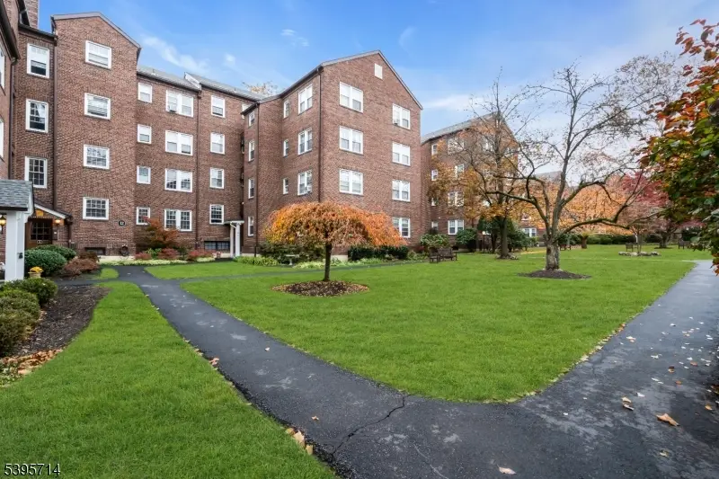 217 Prospect Ave #2A, Cranford, NJ 07016 - Image #3