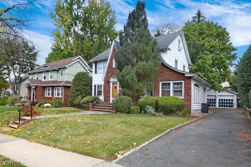 14 Laurel Ave, Clifton, NJ 07012 - #2