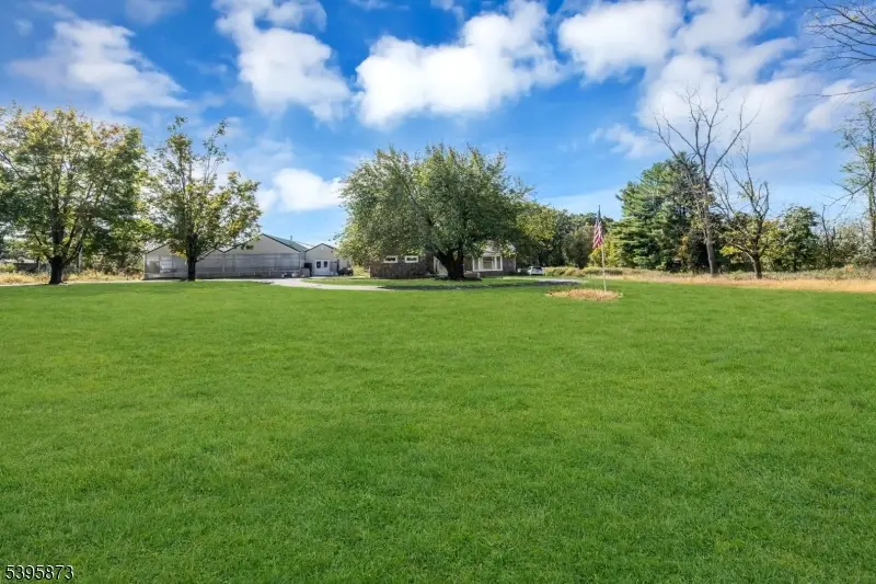 70 Mackenzie Rd, Lebanon Township, NJ 08827 - Image #2