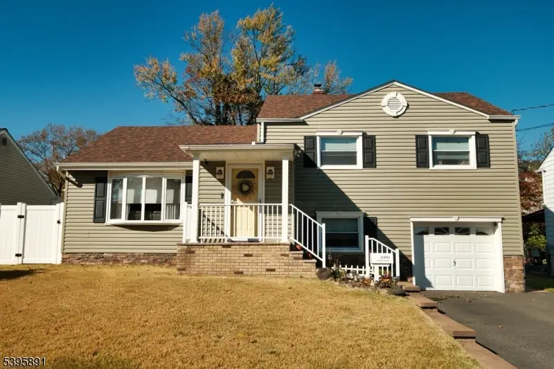 1000 Academy Ter, Linden, NJ 07036 - Image #1