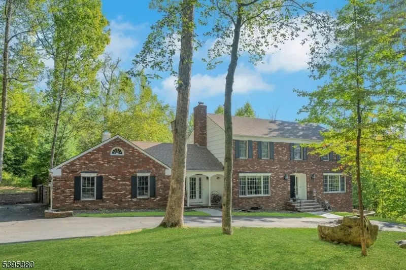 40 Lord William Penn Dr, Morris, NJ 07960 - Image #1