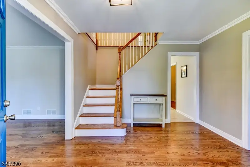 40 France Dr, Branchburg, NJ 08876 - Image #2