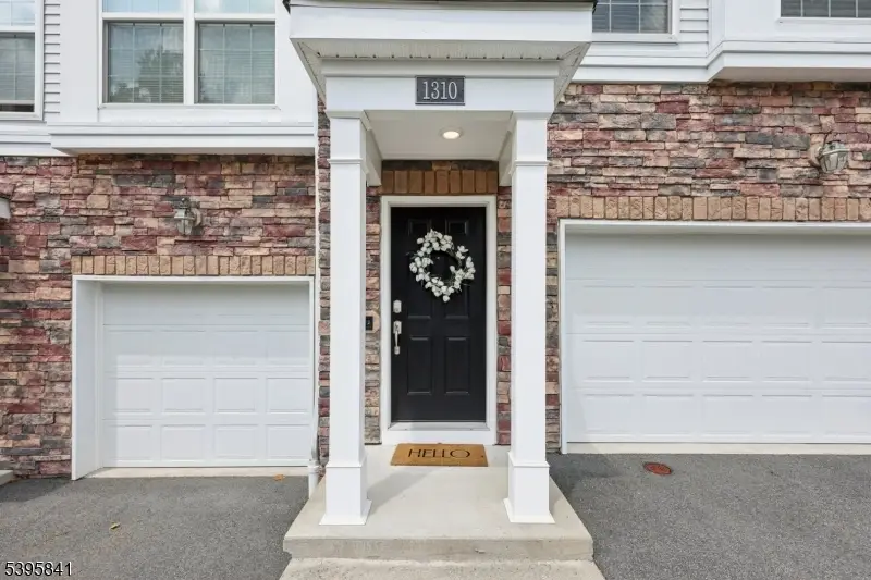 1310 Parkview Ln, White Meadow Lake, NJ 07866 - Image #3