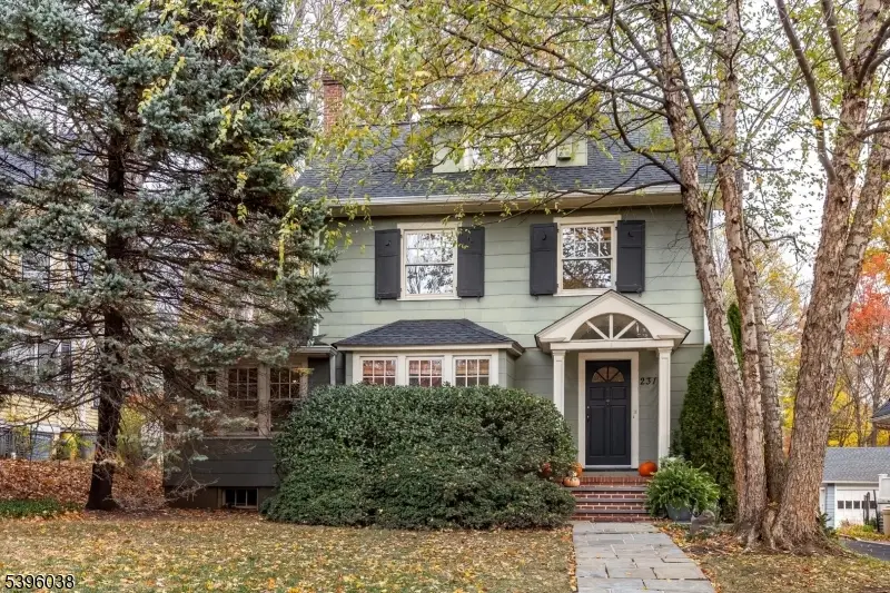 231 Washington St, Glen Ridge, NJ 07028 - Image #1