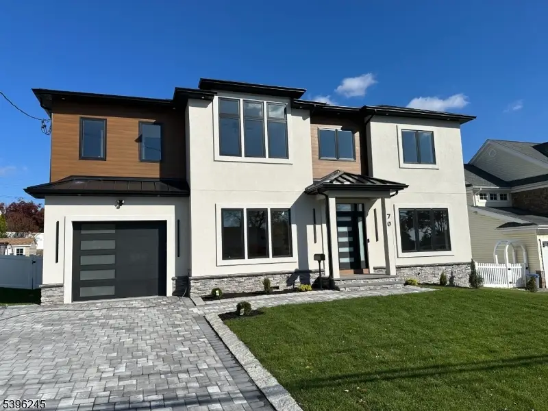 70 Anderson Dr, Clifton, NJ 07013 - #1