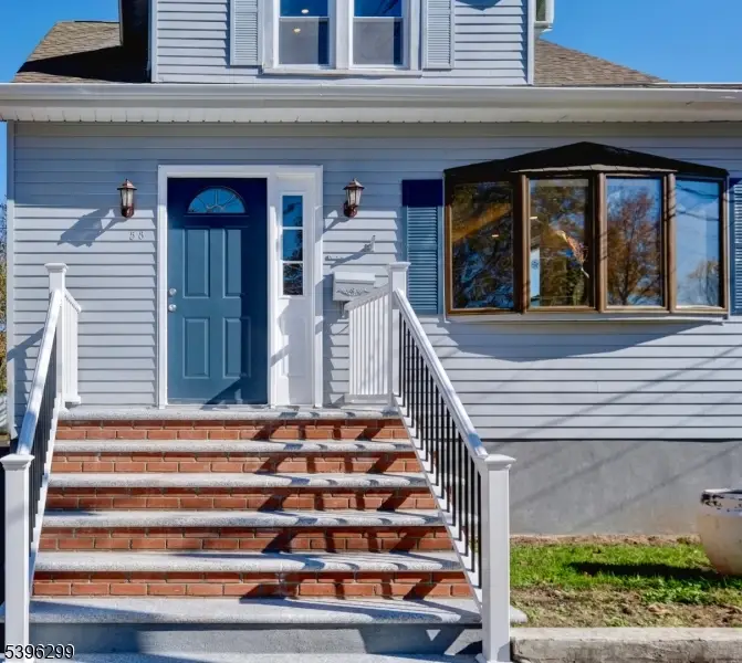 58 Zeliff Ave, Singac, NJ 07424 - Image #1