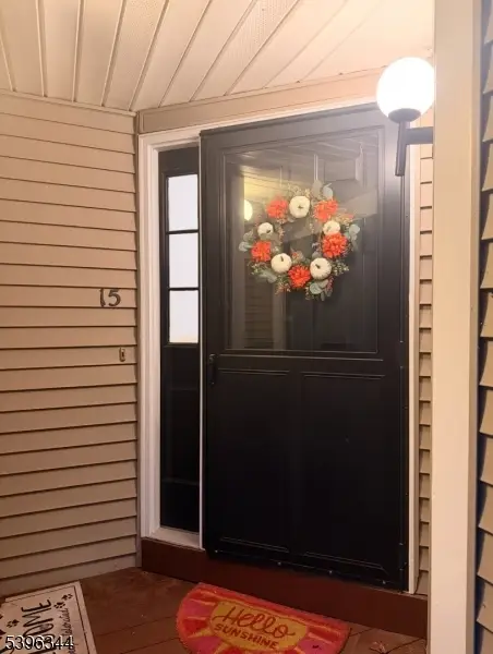 15 Schofield Ct, Oak Ridge, NJ 07438 - Image #2