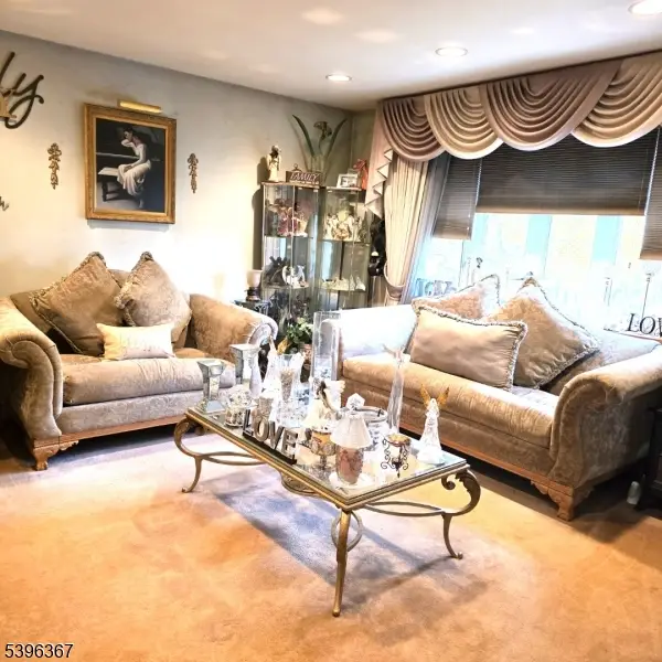 5 Cecilia Pl, Fanwood, NJ 07023 - Image #3