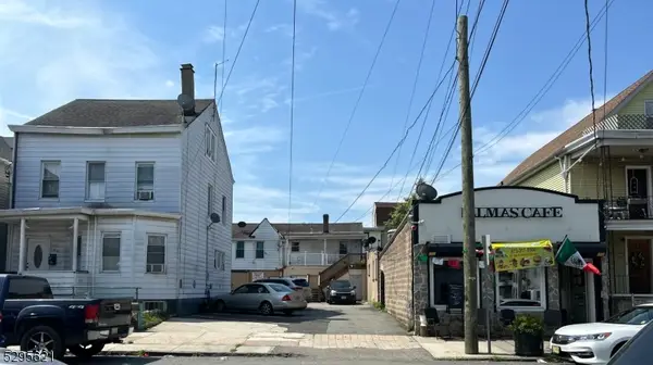 100-104 3rd Ave #6, Paterson City, NJ 07514