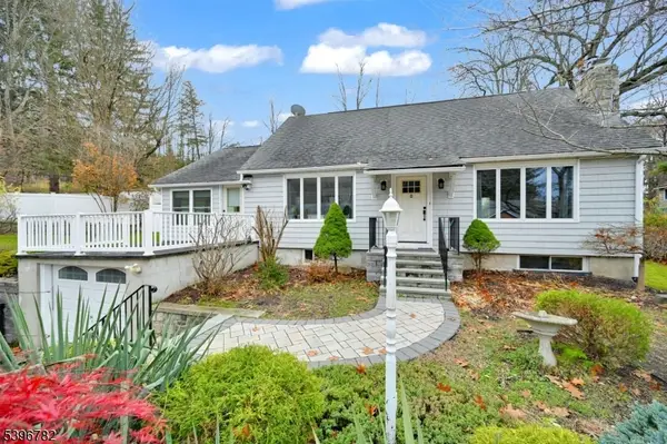 12 Richards St, Ogdensburg Boro, NJ 07439