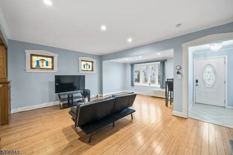 237 E 6th St, Clifton, NJ 07011 - Image #2