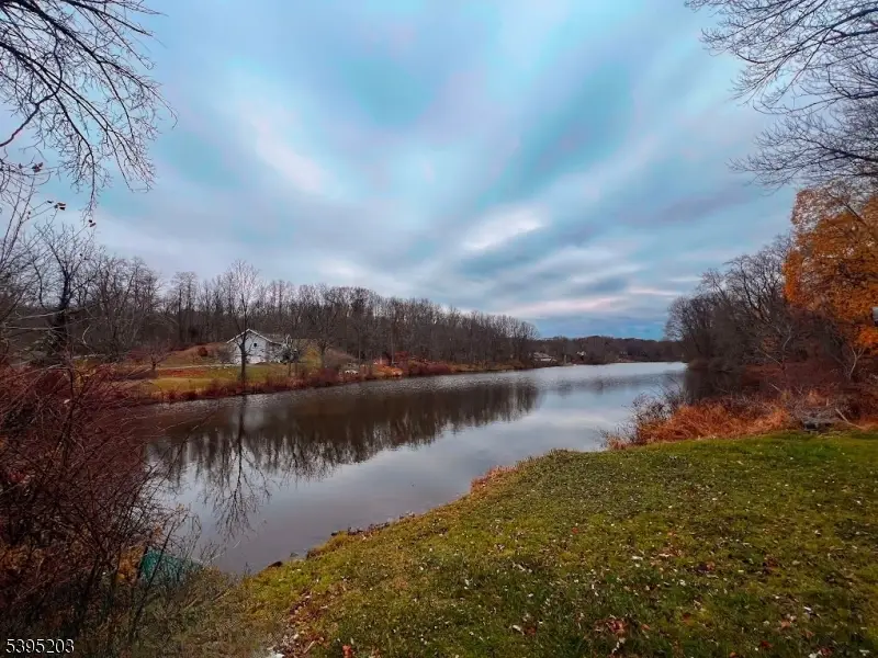 301 Lakewood Ter, Hampton Township, NJ 07822 - Image #1