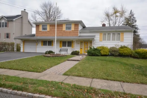 18 Summit Ct, Westfield Town, NJ 07090