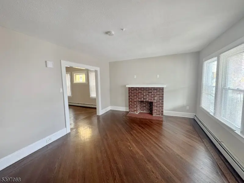 183 Ellery Ave, Newark, NJ 07106 - Image #3