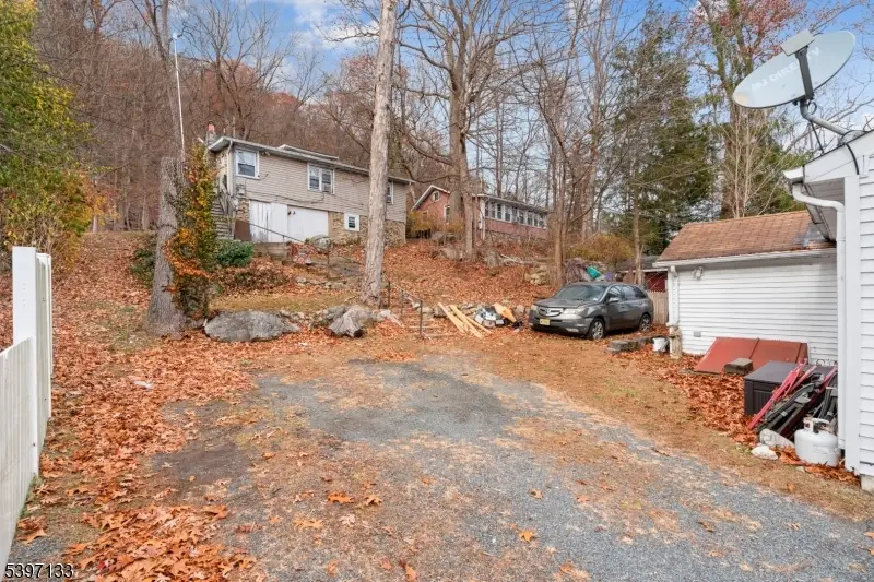 4 Bank St, Byram Township, NJ 07874 - Image #3