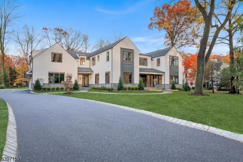 44 Orchard Rd, Demarest, NJ 07627 - Image #2