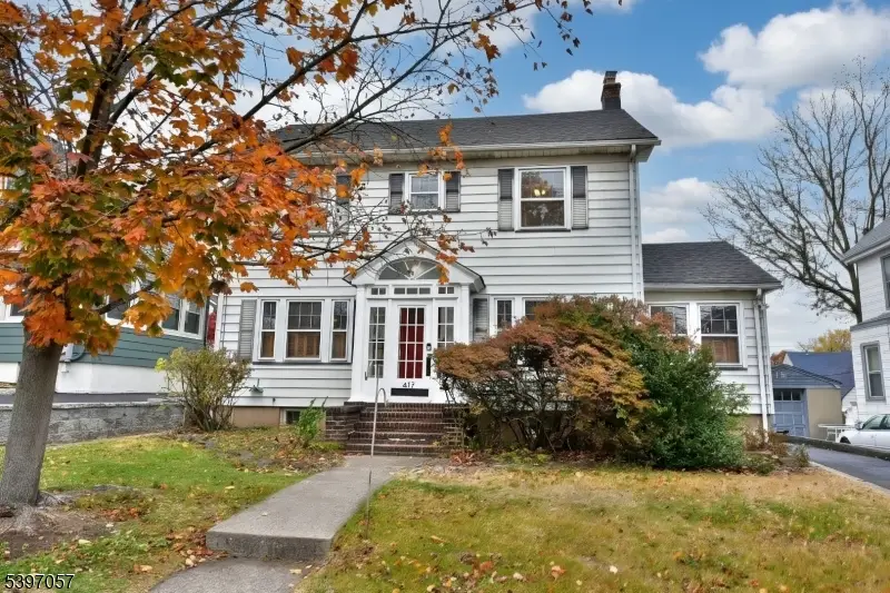 417 Franklin Ave, Hasbrouck Heights, NJ 07604 - #1